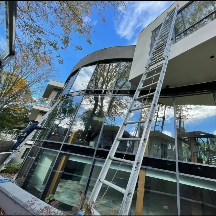 Toronto window cleaning background